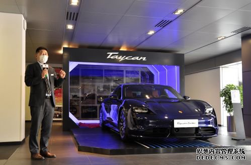 ��ѵʦ����