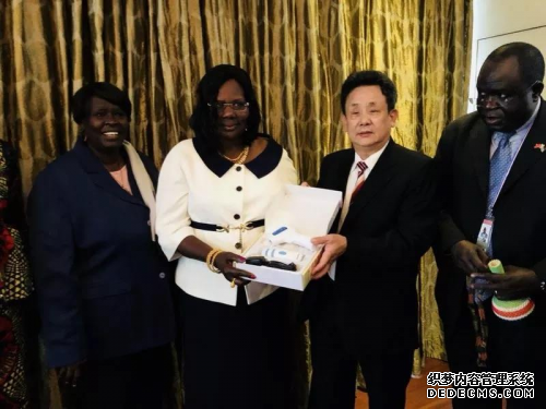 �����յ�ͬ�Ŀ��ߣ����������������¼Ƽ������һ��