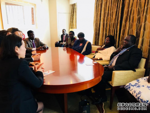 �����յ�ͬ�Ŀ��ߣ����������������¼Ƽ������һ��