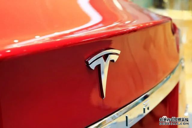 特斯拉自动驾驶靠自研芯片,国产智能汽车怎么办?