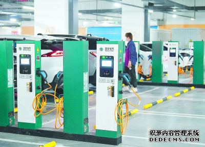 北京最大充电站五棵松体育中心投用冬奥场馆充电桩将全覆盖