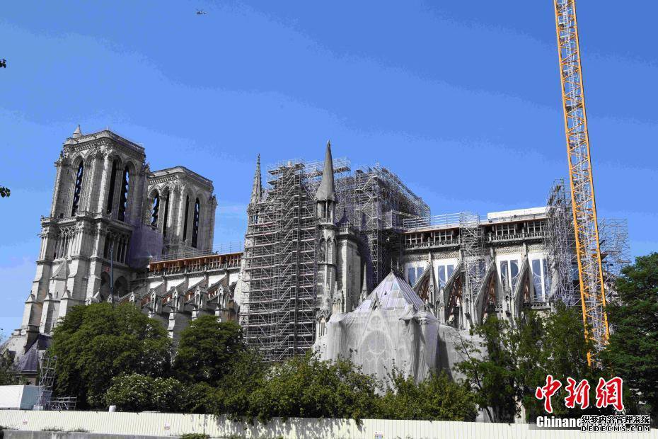 法国迎来“解封”后的首个周末