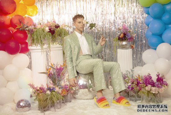 UGGȫPRIDEϵСҰн