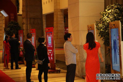 ��ս�Է�������֮�οƼ�ʵ��AIӦ�����ͻ��