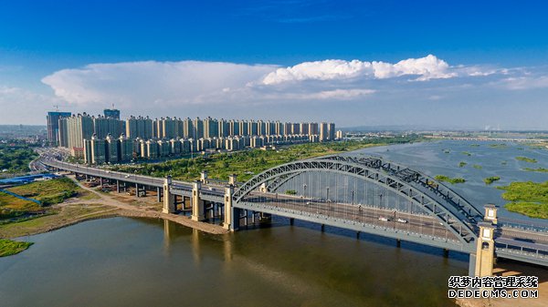 �������ٰ�һϵ�и߶˿Ƽ������