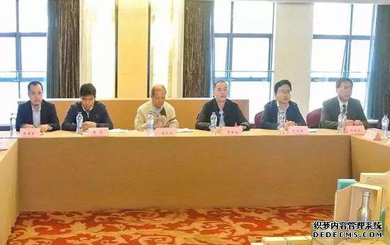 刘盛金、蒋位、金元生、邱娣兵、刘大学、何海宝(从左至右)