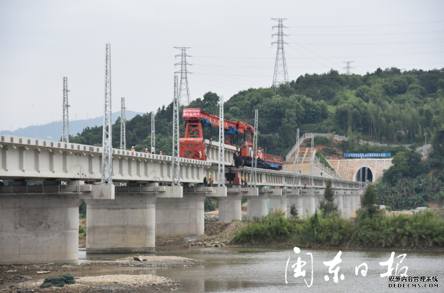 宁德汽车基地铁路专用线全线完成铺设
