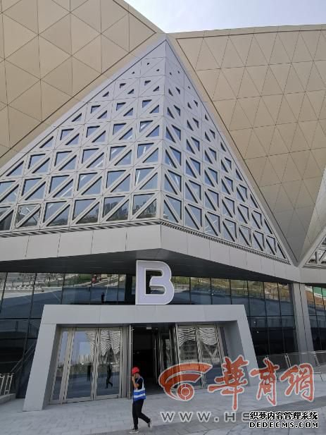 西安奥体中心竣工验收 5G技术造就“智慧场馆”