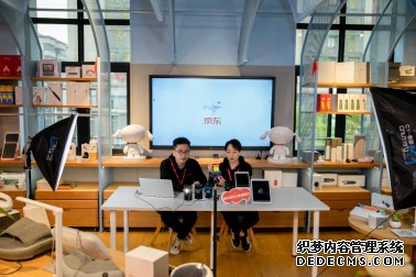 ��300�Ҿ���֮��ֱ���ֲ��ֻ���Ʒ���� ���ֻ��侩��618