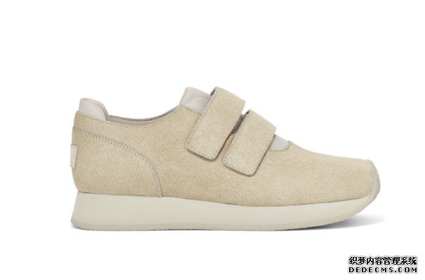 UGG + ECKHAUS LATTA 2020ϵذ
