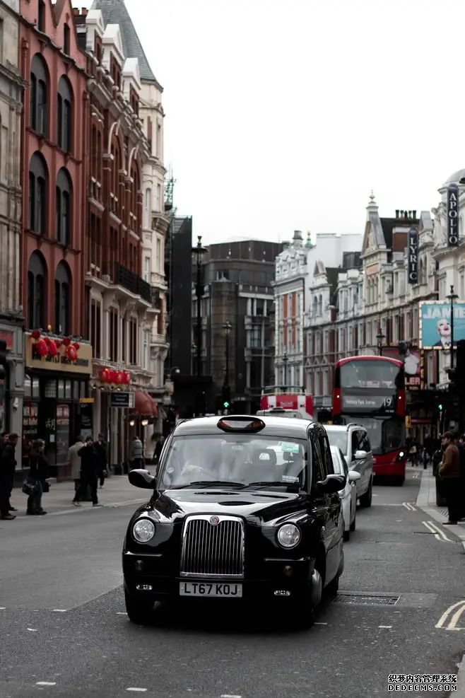 ������1�ţ�ƽ���׶أ��Ի��������͵�����