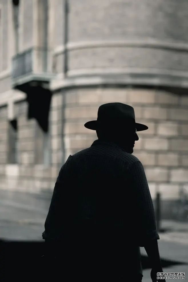 ������1�ţ�ƽ���׶أ��Ի��������͵�����