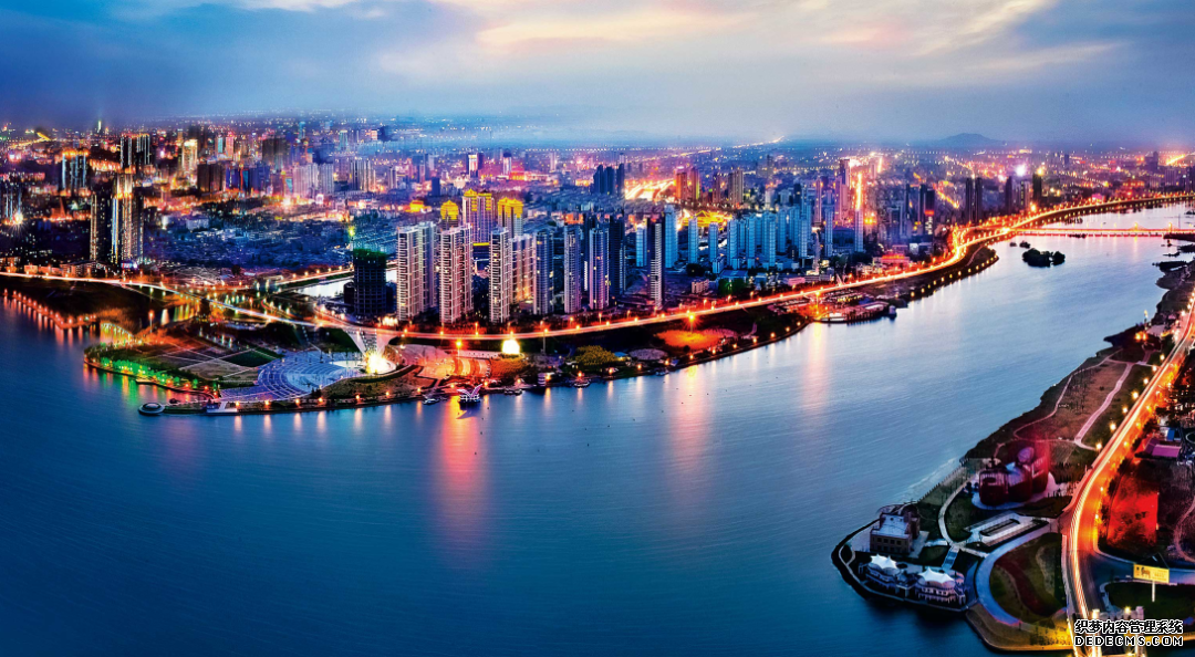 ������1�ţ�ƽ���׶أ��Ի��������͵�����