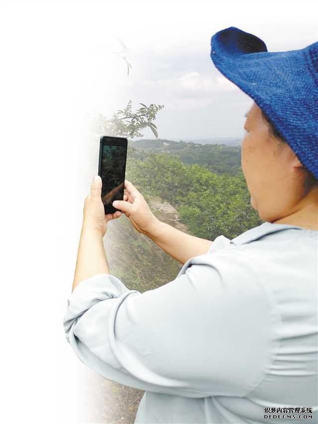 �ܺ裺һ�����ֻ�����ͷ����ũ��