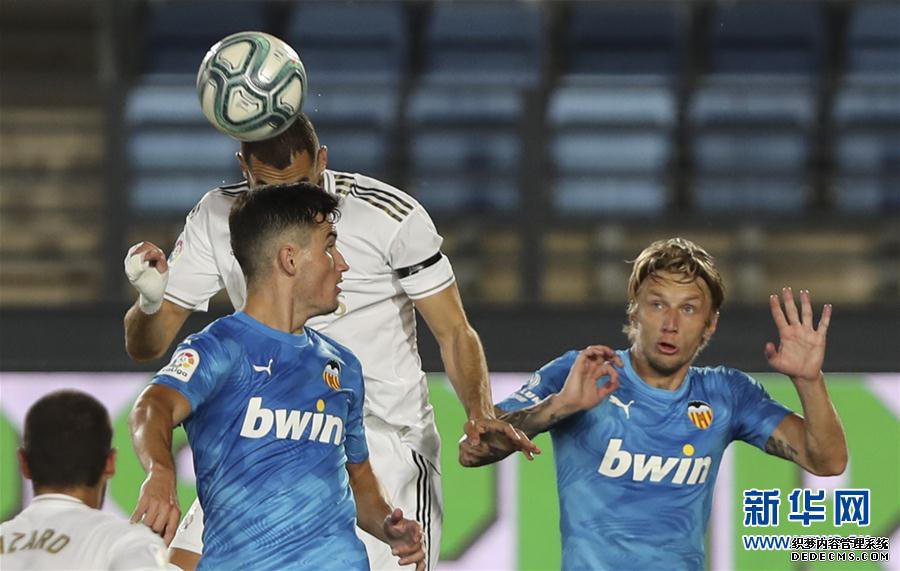 (体育)(7)足球——西甲:皇家马德里胜巴伦西亚