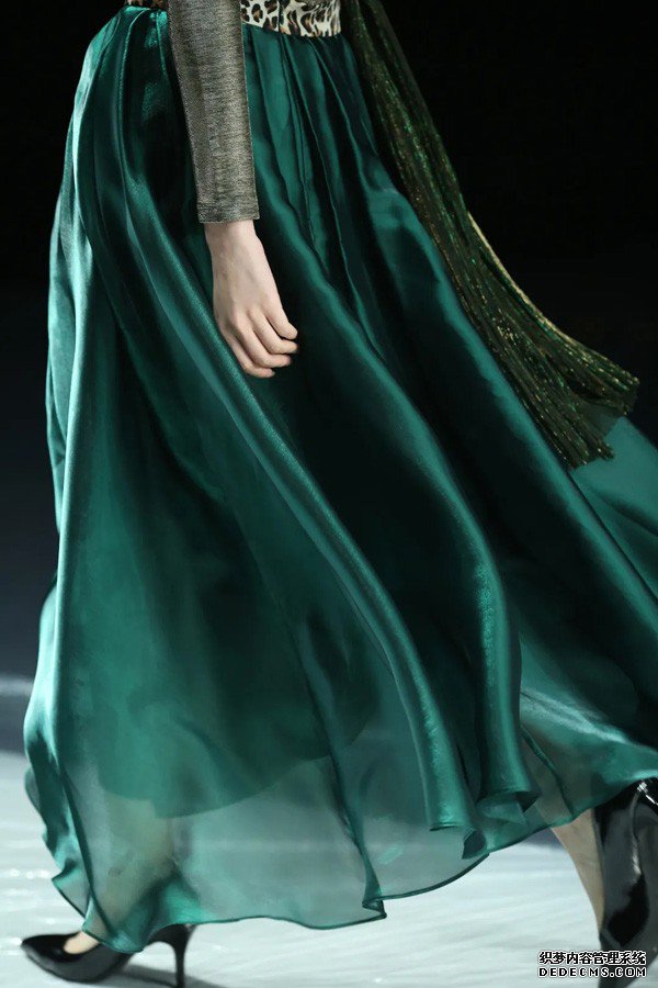 THE RUNWAY | ղس˷˵ǣ9λ㳡IDOLѾλ