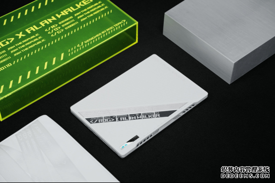 ROGAlan Walkerչȫλ