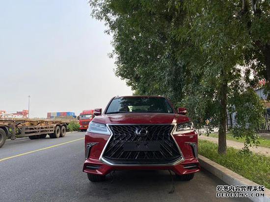 20׿˹LX570V8˰۴