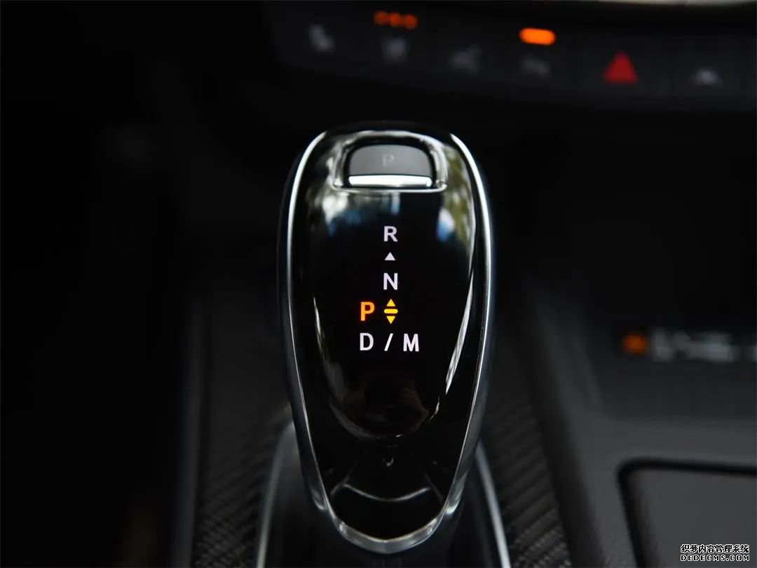 ���ͬ�����޶��֣���Щ���桰�޵С��ˣ�