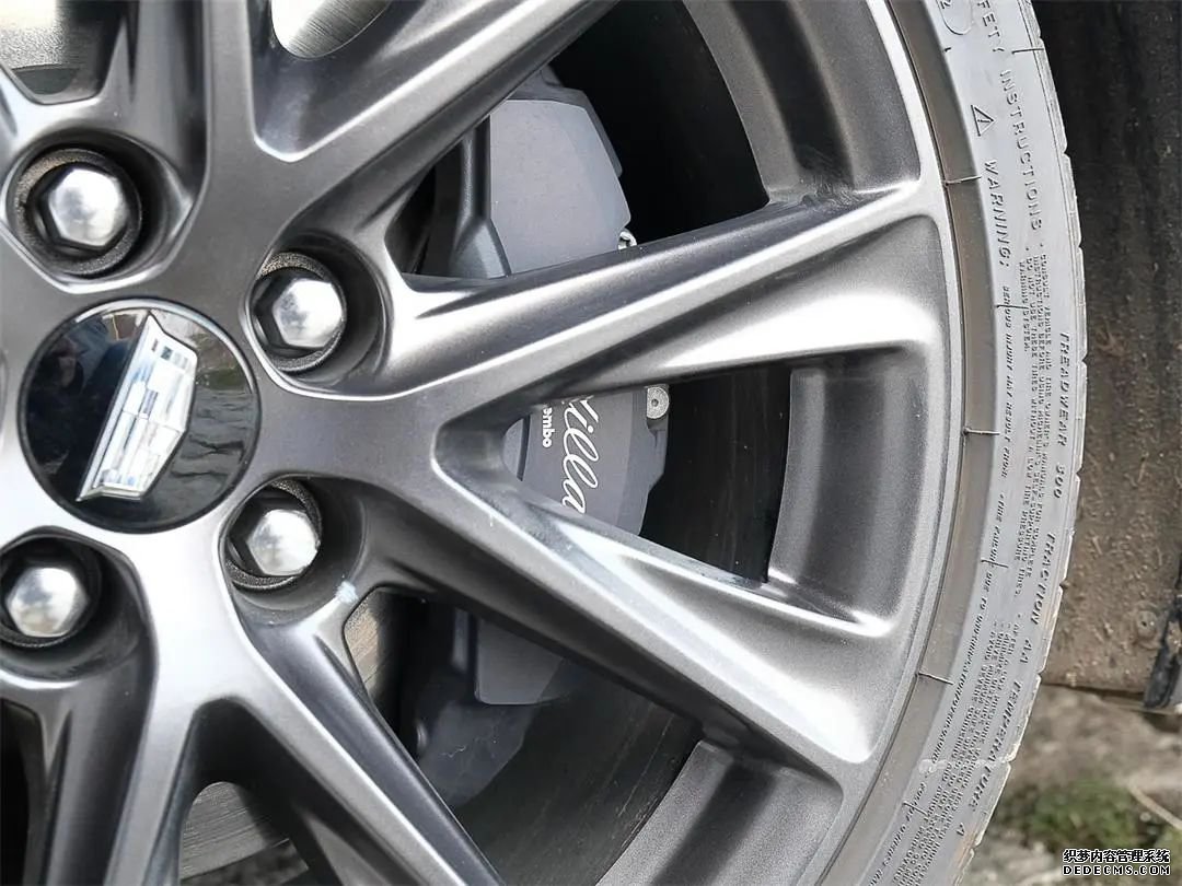 ���ͬ�����޶��֣���Щ���桰�޵С��ˣ�