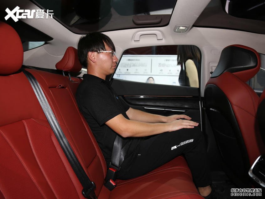 С������2019��С��P7