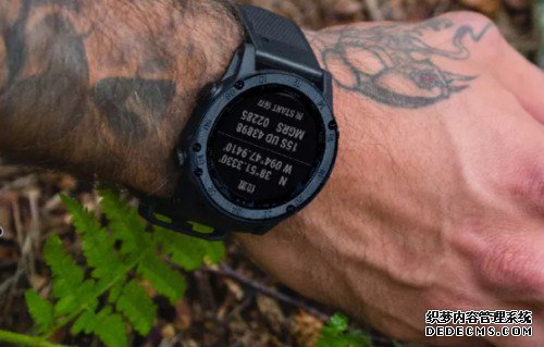 GarminֱTactix Delta ̩ʱʱ׼Ͷս
