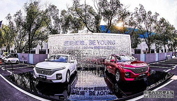 5w两款新车的设计看点都在这里了