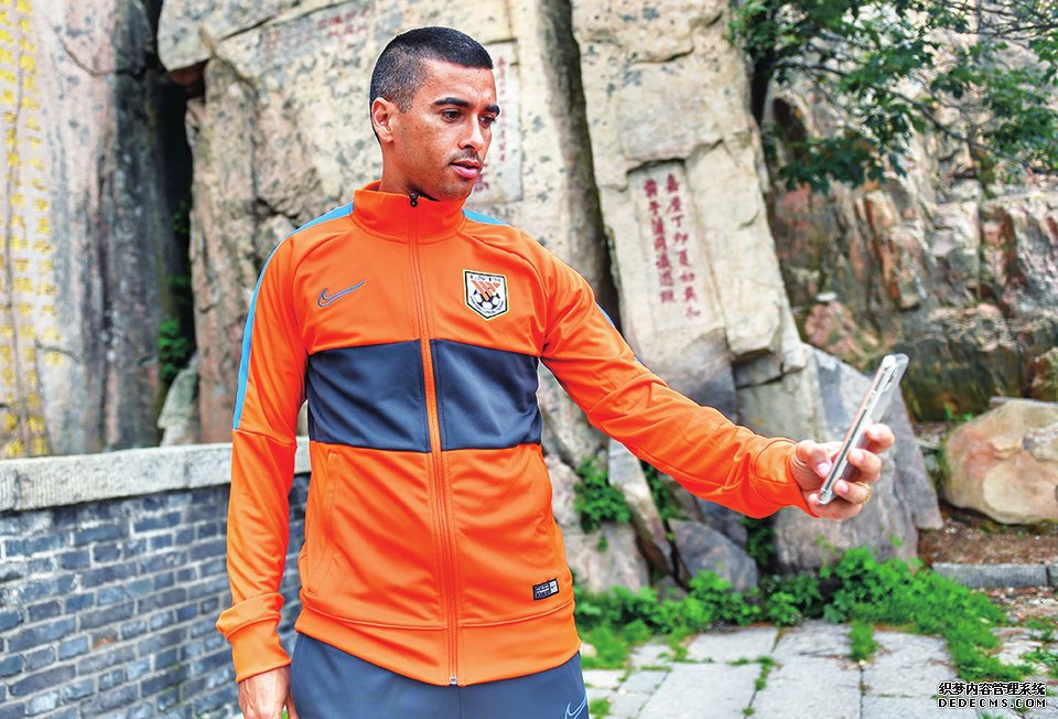 �������������ʶӵ�̩ɽ �������̱������� ³����������Ԯ������������