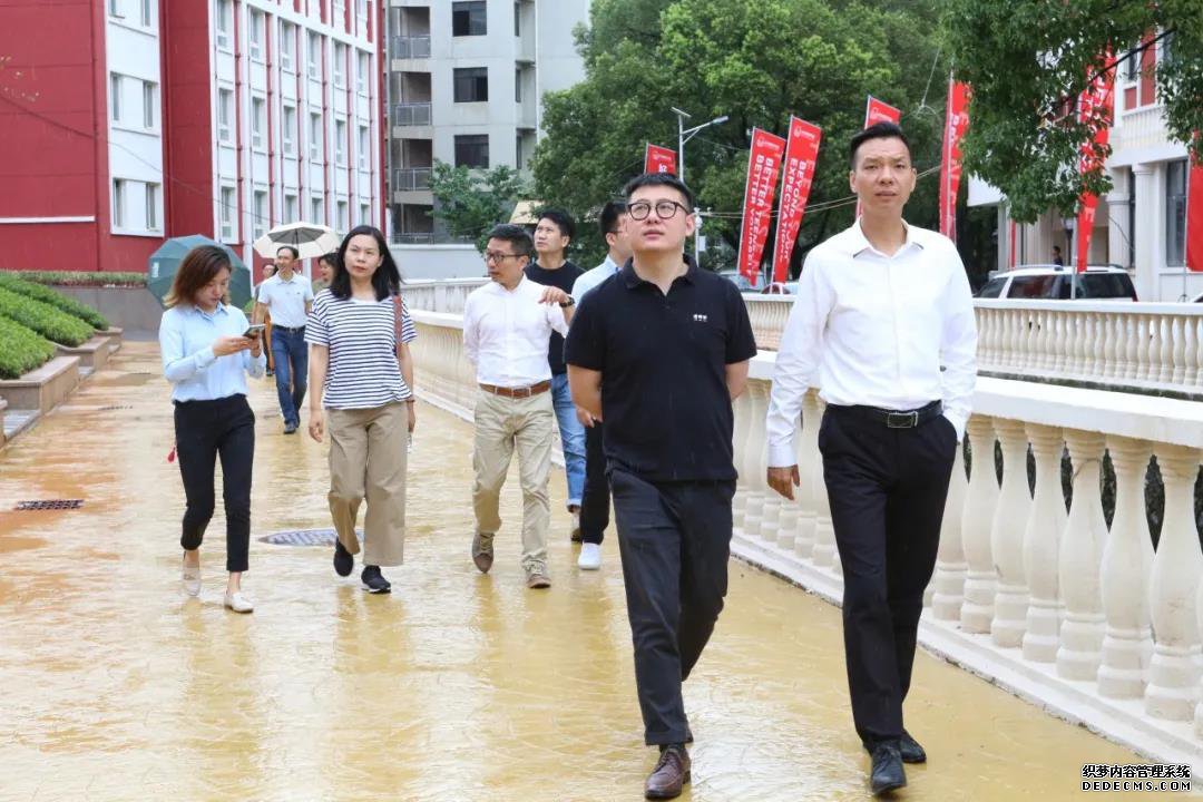 天行创世纪学校与新东方南昌学校合作签约仪式圆满举
