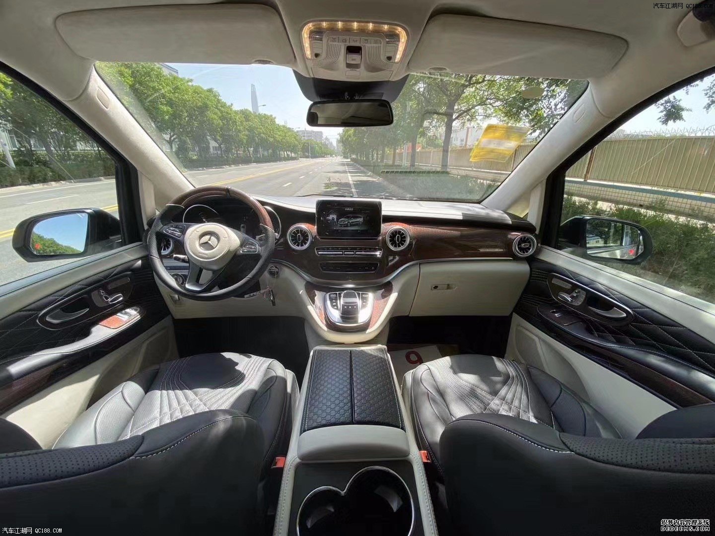 全新一代2020款福建奔驰V260优惠解析