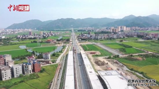 习近平吉林之行,这四个“微镜头”意味深长