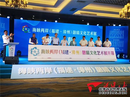 ��Ͽ���������������ݣ������Ļ�����չ��Ļ