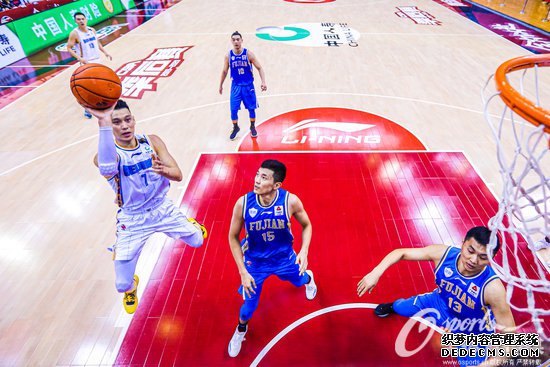 北京队半场打垮福建队晋级CBA四强 半决赛将迎战广东队